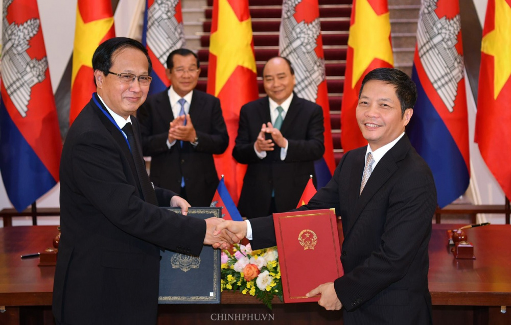 Ky ket Hiep dinh Thuong mai Viet Nam Campuchia