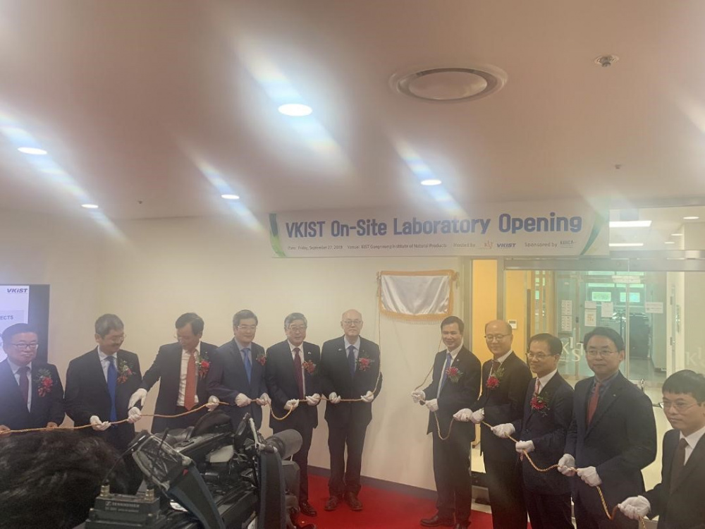 Lễ khai trương phòng thí nghiệm của VKIST tại Hàn Quốc