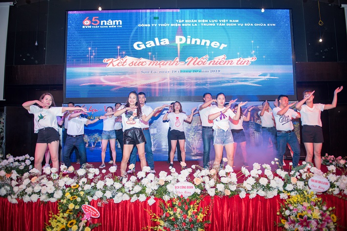 Trung tâm dịch vụ Sửa chữa EVN tại Sơn La với tiết mục “Dân vũ Rửa tay”