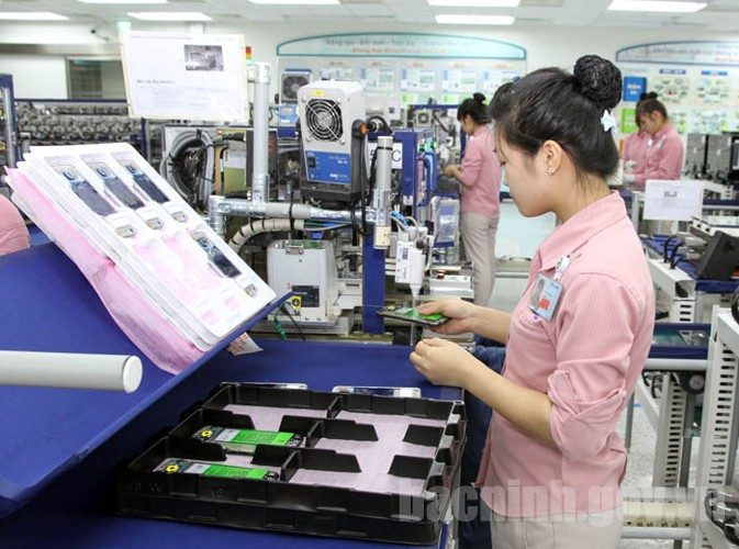 Kim ngạch Cwin Đăng Ký + 1888k điện thoại và linh kiện chiếm 20% tổng kim ngạch Cwin Đăng Ký + 1888k