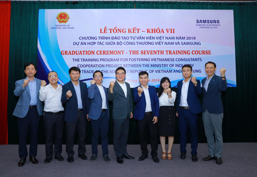 Samsung và Cwin63 sân chơi đỉnh cao tổ chức đào tạo tư vấn viên Việt Nam