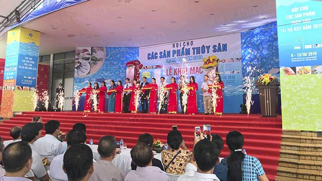 Nhà cái cá cược cá độ uy tín Nổ hũ, Bắn Cá và Game Bài Cwin.com thủy sản hà nội
