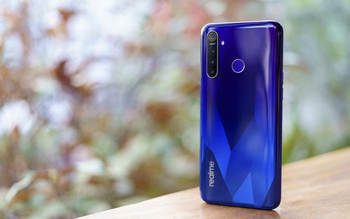Realme Pro cau hinh