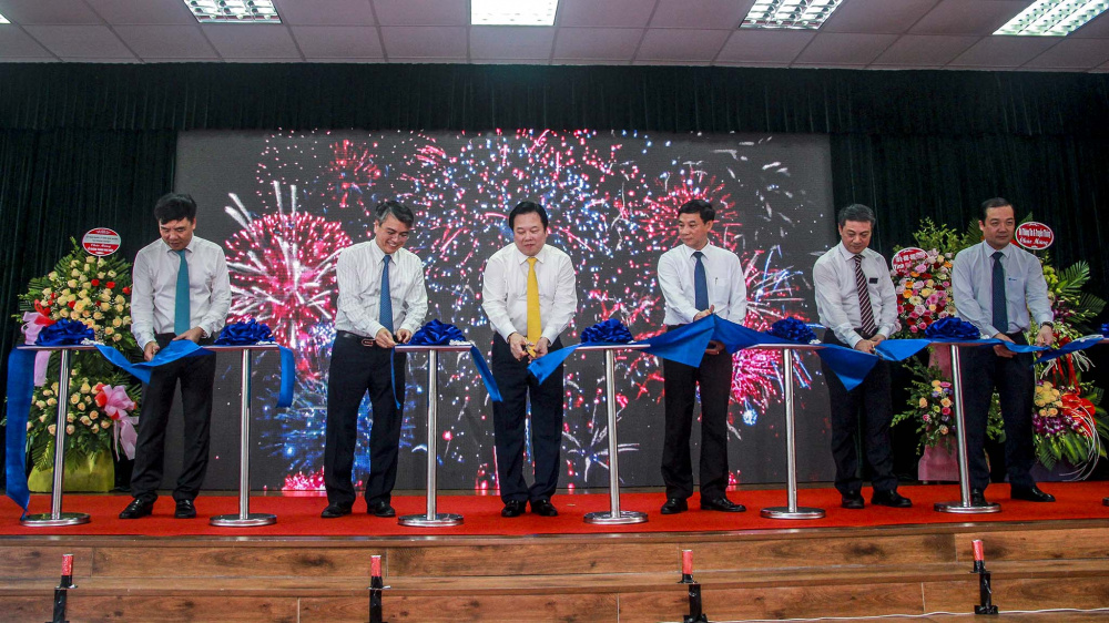 khánh thành nhà máy sợi quang
