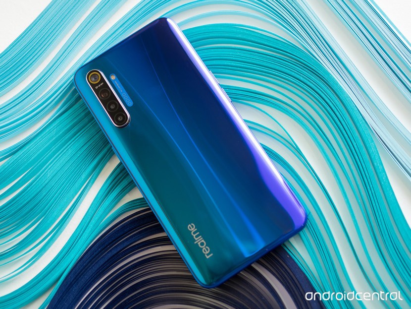 realme-XT camera