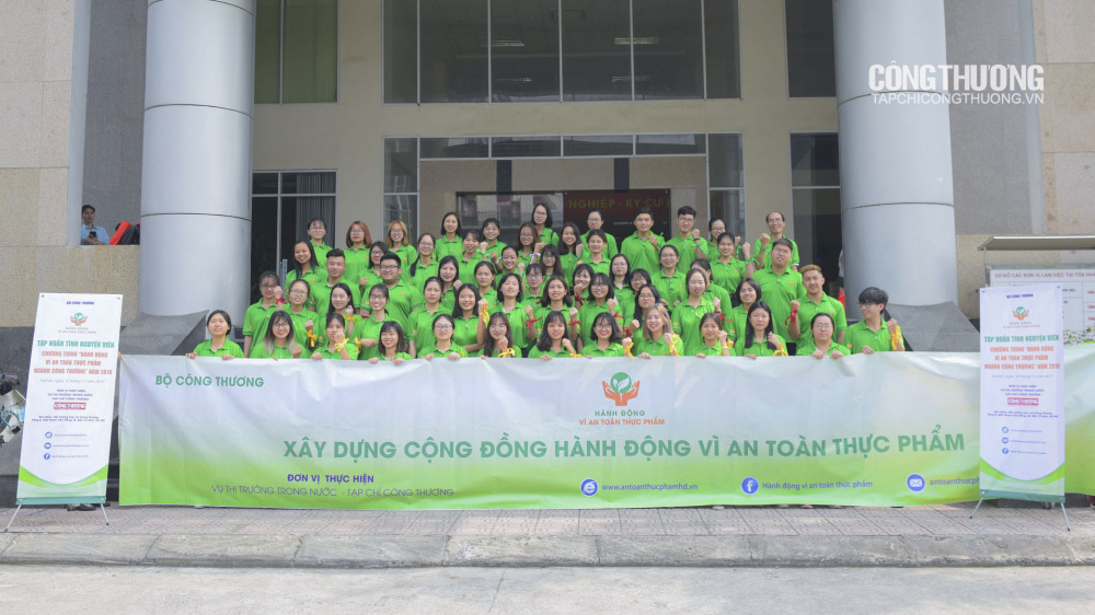 Hô vang khẩu hiệu "Tôi hành động vì an toàn Link vào Cwin Cá Cược Thể Thao 2026"