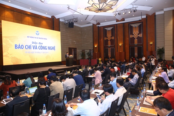 Bộ trưởng Bộ Thông tin Truyền Thông Nguyễn Mạnh Hùng đã đưa ra thông điệp “Vì một nền báo chí xuất sắc” tại Diễn đàn báo chí và Công nghệ tổ chức tại Hà Nội ngày 13.11