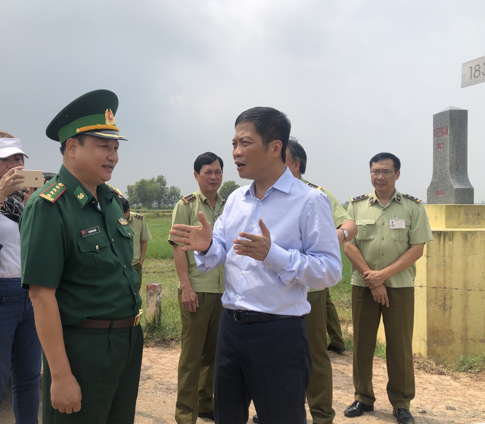 bo truong tran tuan anh