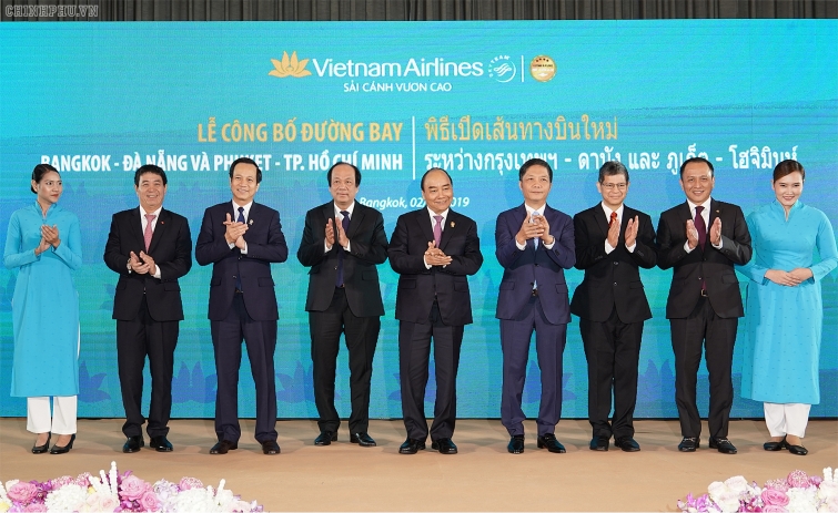 Thủ tướng dự khai trương đường bay mới nối Việt Nam, Thái Lan