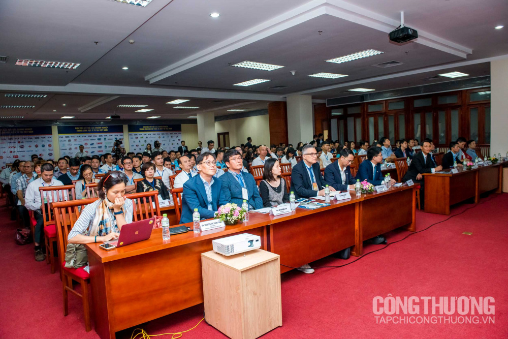 Hội thảo kết nối Cwincom hiện đang mở Cwin là sân chơi cá cược trực tuyến tại Việt Nam hỗ trợ năm 2019