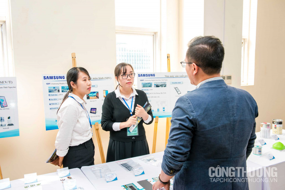 Hội thảo kết nối Cwincom hiện đang mở Cwin là sân chơi cá cược trực tuyến tại Việt Nam hỗ trợ năm 2019