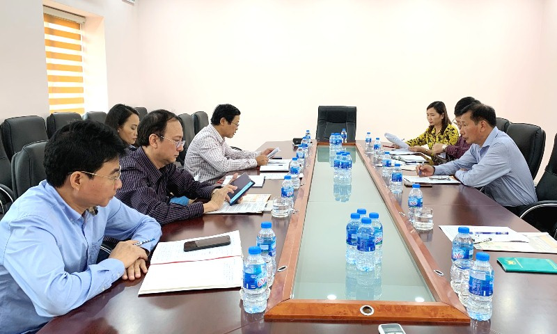 Làm việc tại Công ty CP Phân lân nung chảy Văn Điển