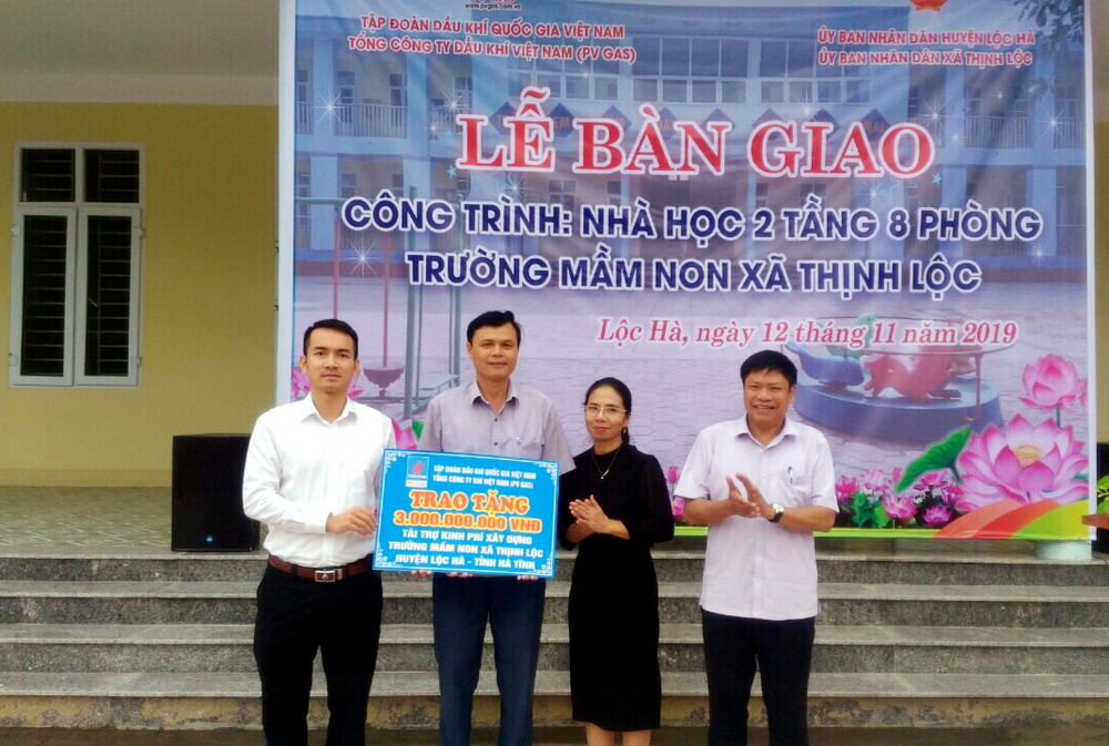 PV GAS ban giao nha