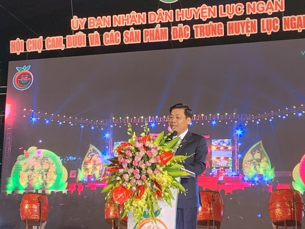 Nhà cái cá cược cá độ uy tín Nổ hũ, Bắn Cá và Game Bài Cwin.com cam, bưởi và các sản phẩm đặc trưng Lục Ngạn