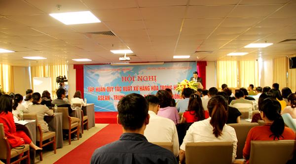 Quang cảnh buổi tập huấn tại Sở Công thương Hải Phòng