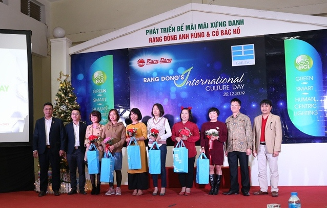 Ngày Hội giao lưu văn hóa Rạng Đông 
