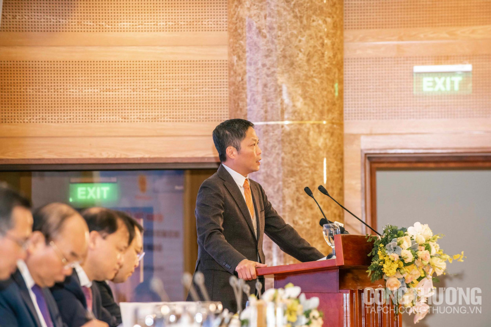 Bộ trưởng Trần Tuấn Anh báo cáo tại Hội nghị