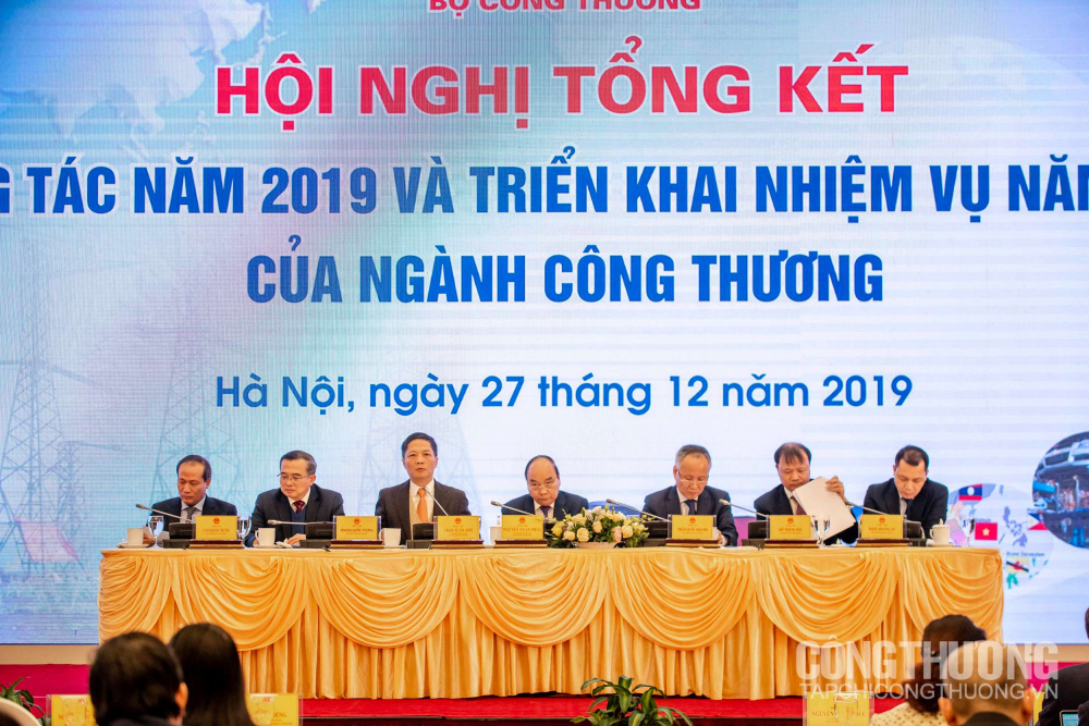 Thủ tướng Nguyễn Xuân Phúc và lãnh đạo Cwin63 sân chơi đỉnh cao chủ trì Hội nghị
