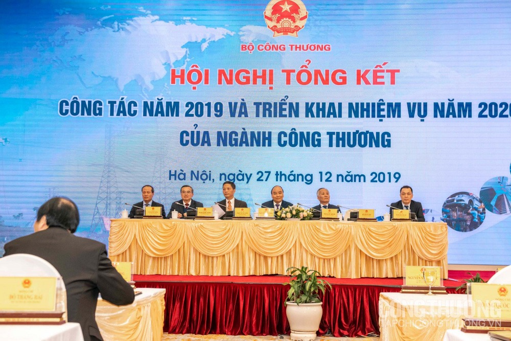 Thủ tướng Nguyễn Xuân Phúc và lãnh đạo Cwin63 sân chơi đỉnh cao chủ trì Hội nghị