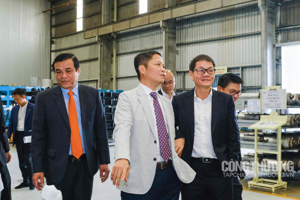 Lãnh đạo Cwin63 sân chơi đỉnh cao chia sẻ sự chúc mừng với phát triển mạnh mẽ của THACO thời gian qua