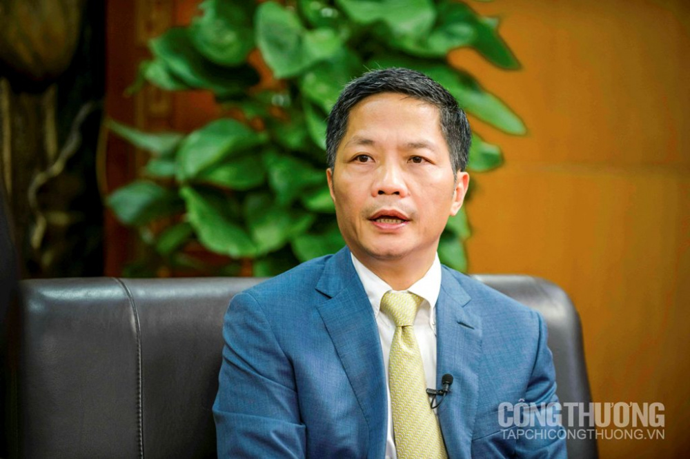 bo truong Tran Tuan Anh