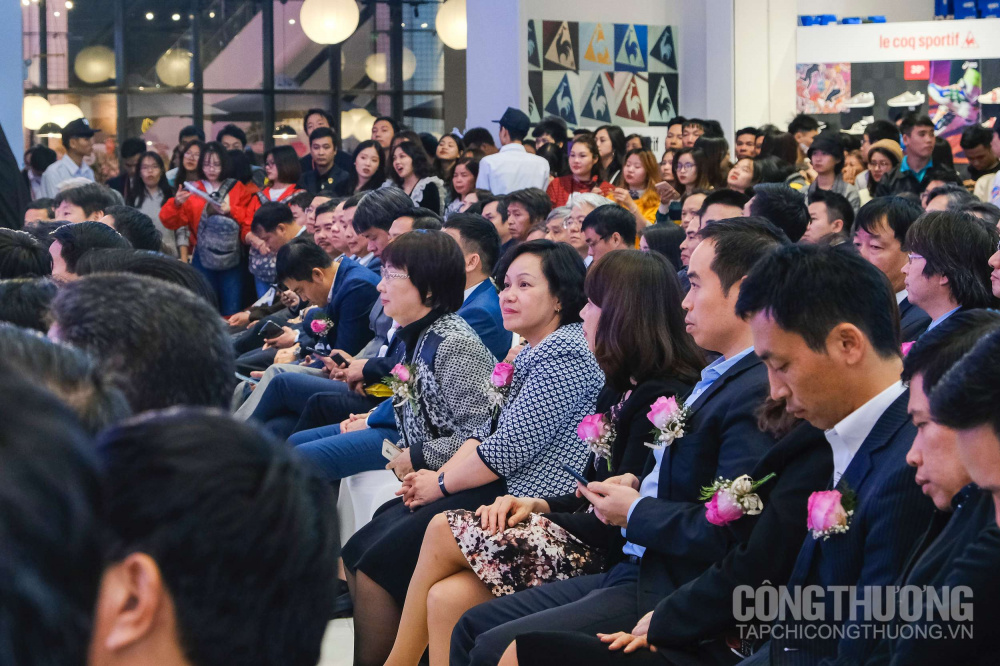Đông đảo đại diện các cơ quan nhà nước, địa phương, đối tác và khách hàng đến tham dự lễ khai trương AEON MALL Hà Đông