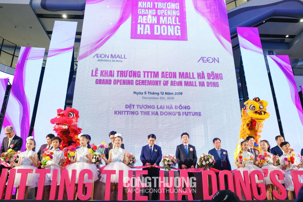 Nghi thức cắt băng khai trương trung tâm thương mại AEON MALL Hà Đông