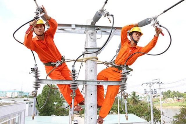 Lập Quy hoạch tổng thể về năng lượng nhằm huy động mọi nguồn lực trong nước và quốc tế cho phát triển năng lượng 