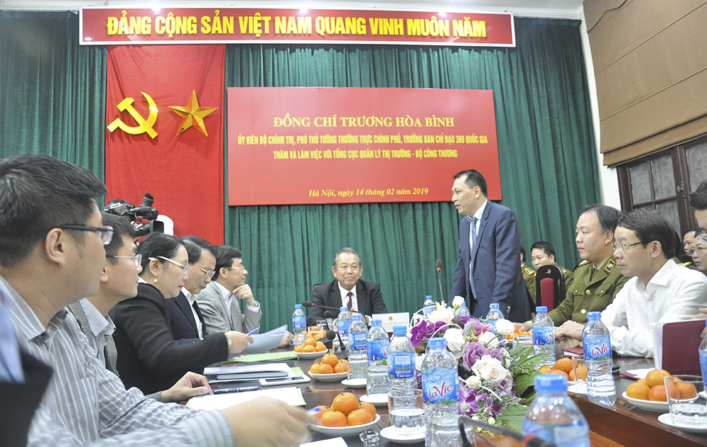 quản lý thị trường