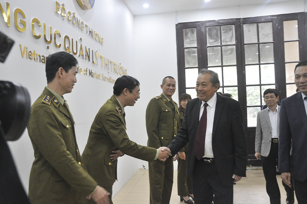 quản lý thị trường