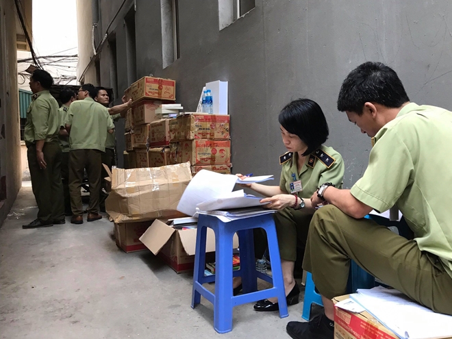sách lậu