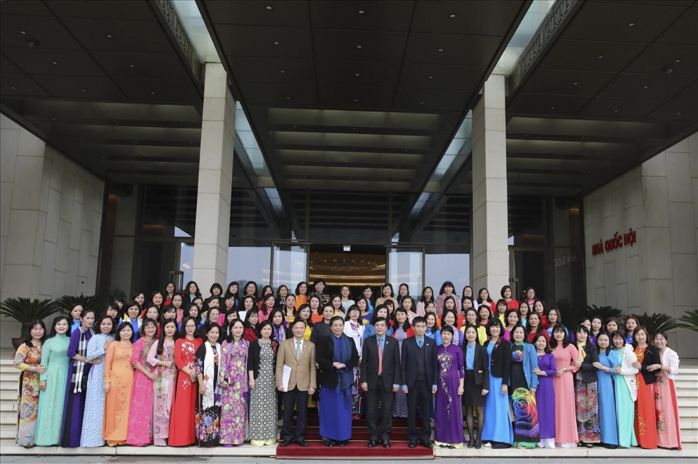 Hội nghị biểu dương cán bộ nữ công tiêu biểu toàn quốc năm 2019 do Tổng Liên đoàn Lao động Việt Nam tổ chức