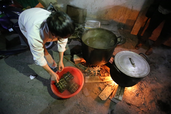 luộc bánh chưng