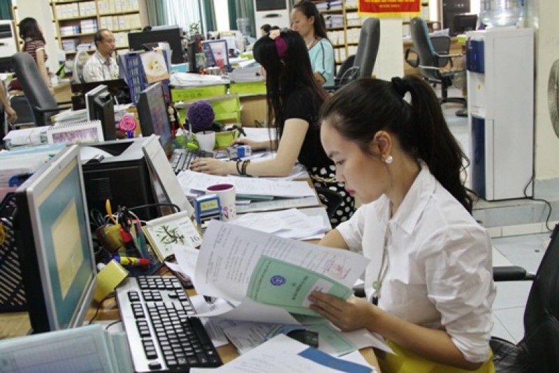 thi tuyển viên chức