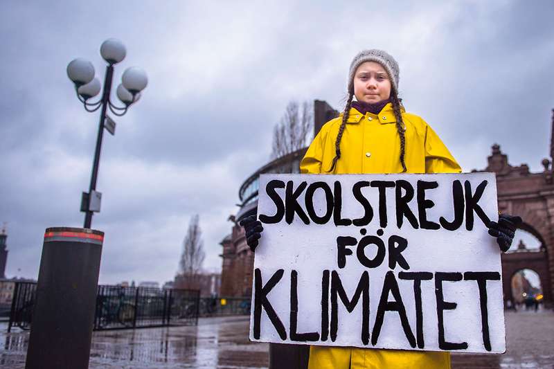 Cô bé Thunberg