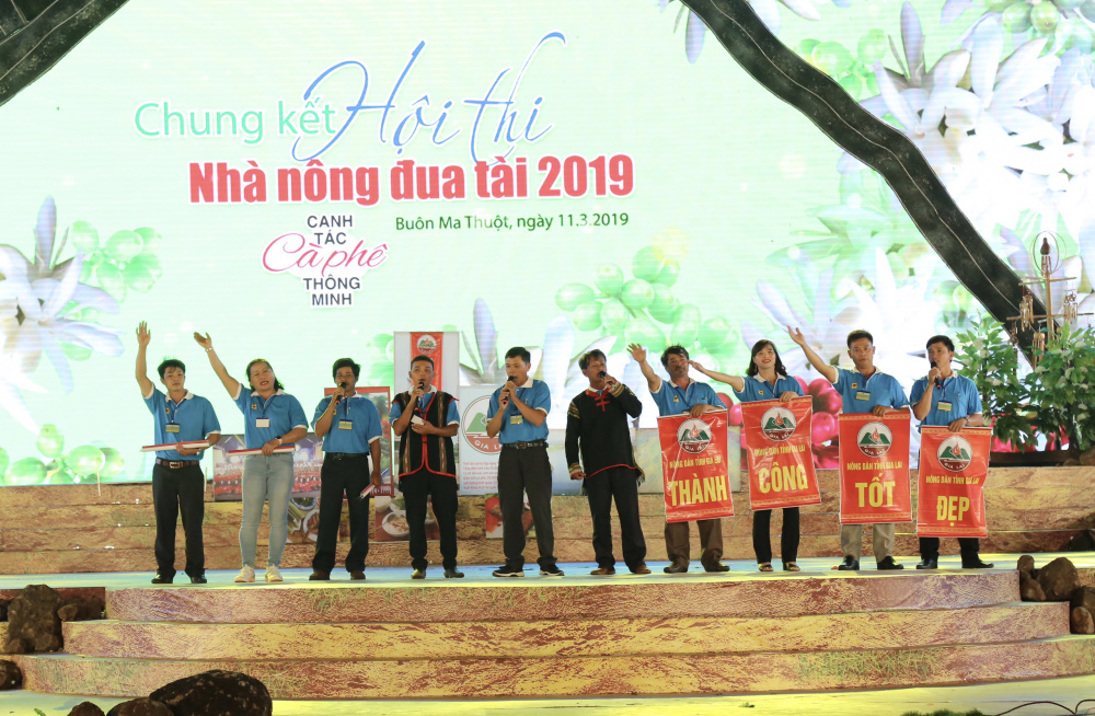 Hội thi nhà nông đua tài