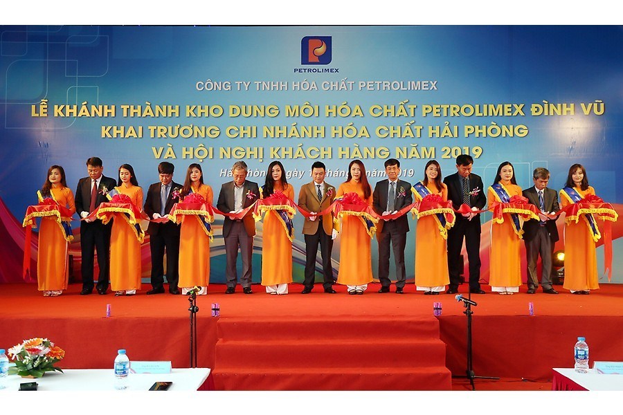 khai truong kho hoa chat dung moi