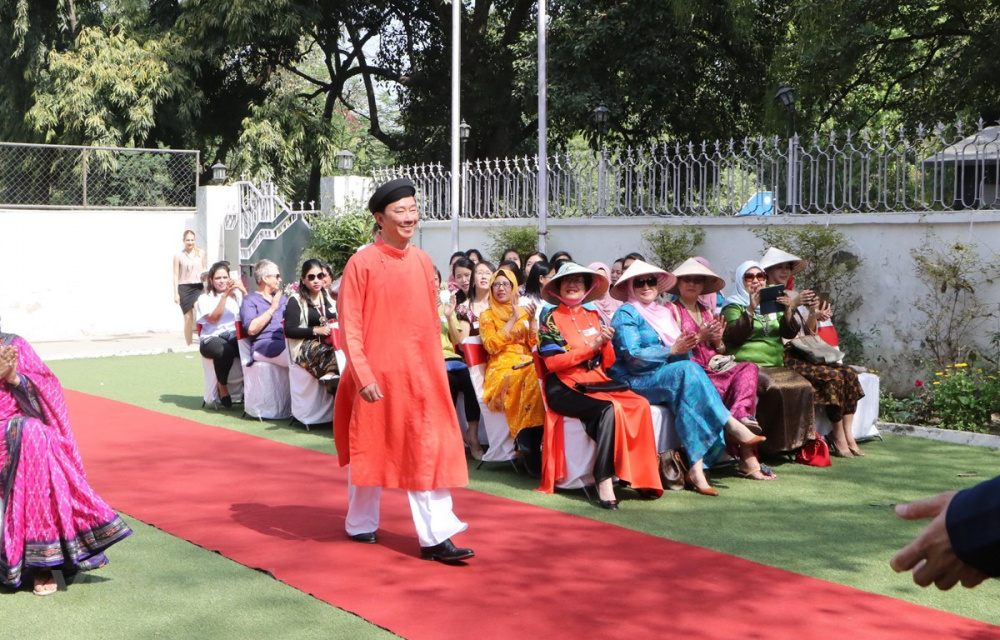 ao dai viet