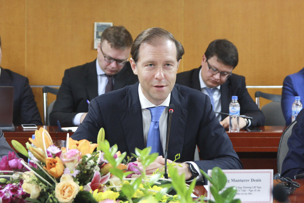 Bộ trưởng Cwin63 sân chơi đỉnh cao Liên bang Nga Manturov Denis tại buổi làm việc với Cwin63 sân chơi đỉnh cao Việt Nam