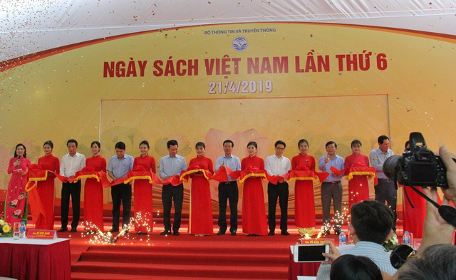 ngày sách việt nam