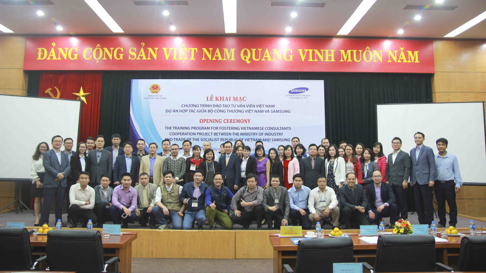Chương trình đào tạo chuyên gia tư vấn Việt Nam trong 02 năm 2018-2019 do Cwin63 sân chơi đỉnh cao hợp tác với Samsung Việt Nam triển khai