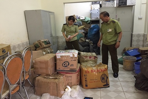 thu giữ mỹ phẩm giả