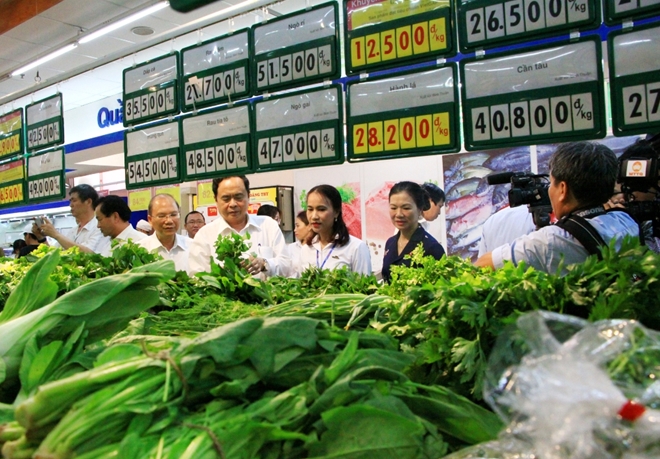 10 thực hiện cuộc vận động người việt nam ưu tiên dùng hàng việt nam