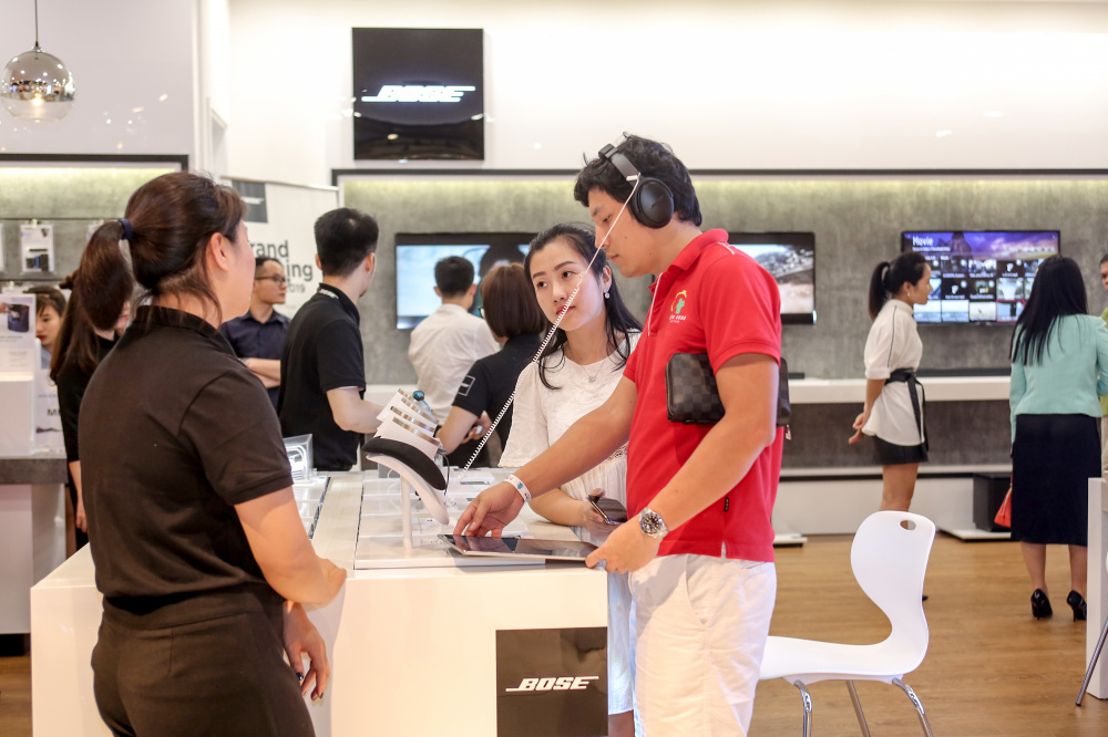 Bose Store 