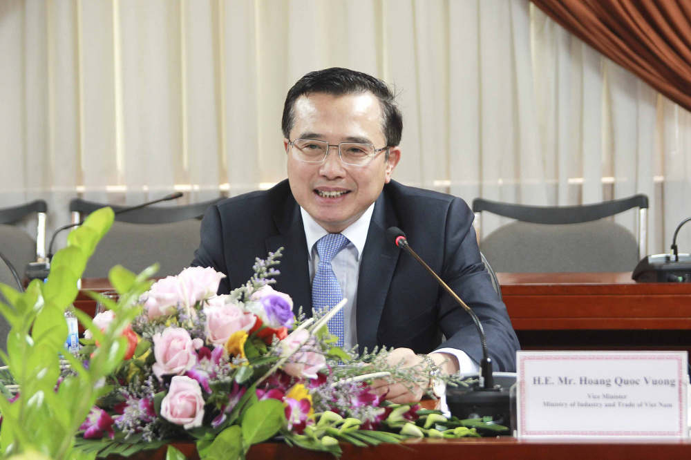 Thứ trưởng Hoàng Quốc Vượng phát biểu tại buổi làm việc với đoàn Bộ Cwin.com giải trí hiện đại - Khoa học – Xã hội kỹ thuật số Bang Thuringen, CHLB Đức