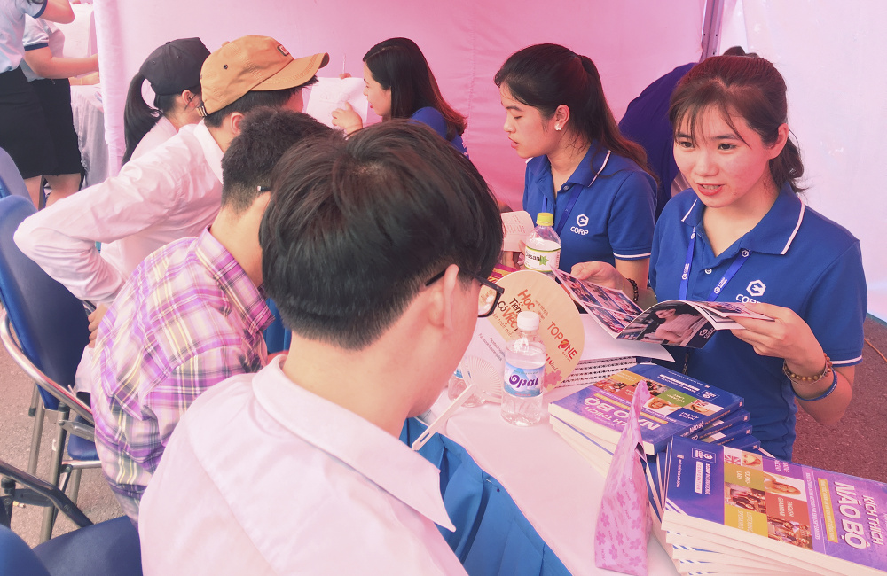 ngày hội tư vấn việc làm