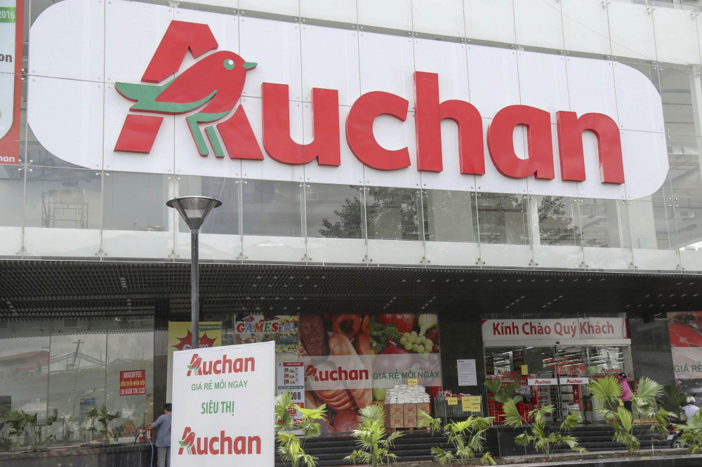 Auchan Retail hiện vẫn chưa hé lộ thông tin nào về chủ sở hữu mới của 18 cửa hàng, siêu thị mang thương hiệu chú chim đỏ