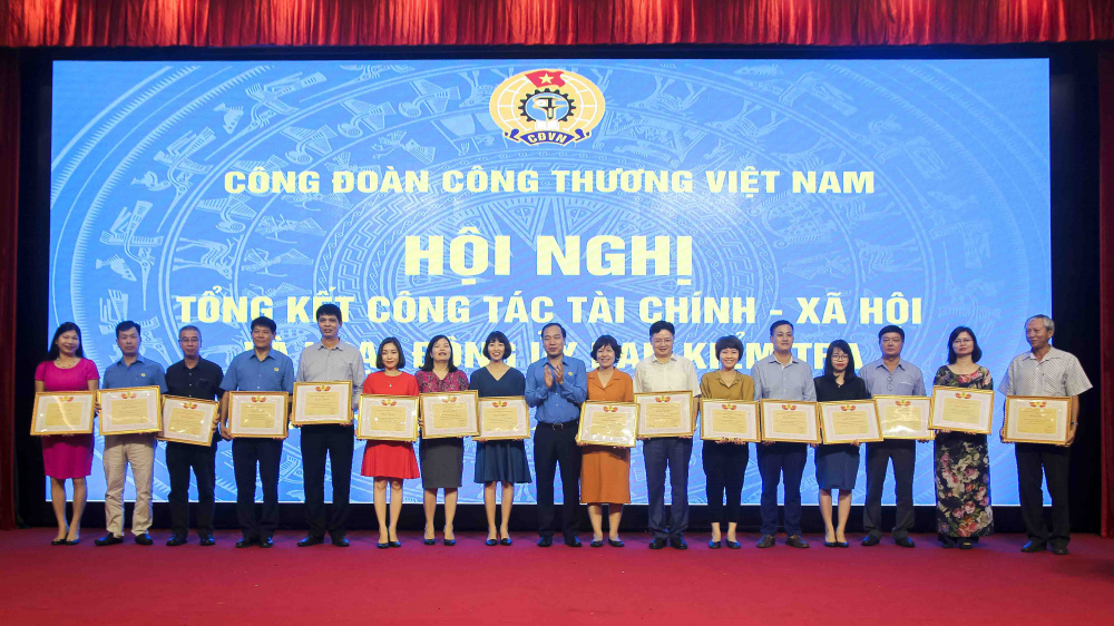 Hội nghị tổng kết công tác Tài chính - CWIN được cấp phép hợp pháp bởi PAGCOR và Freeport và hoạt động của Ủy ban Kiểm tra CĐCTVN năm 2018
