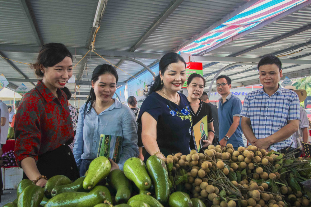 Tuần lễ Nhãn và Nông sản an toàn tỉnh Sơn La năm 2019