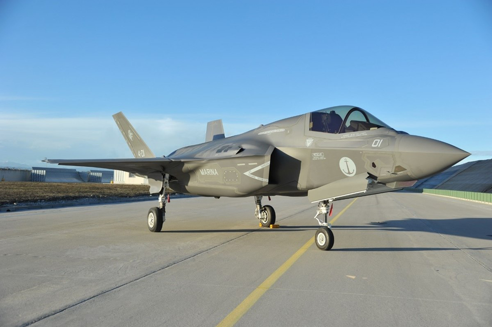 Máy bay tiêm kích tàng hình F-35B